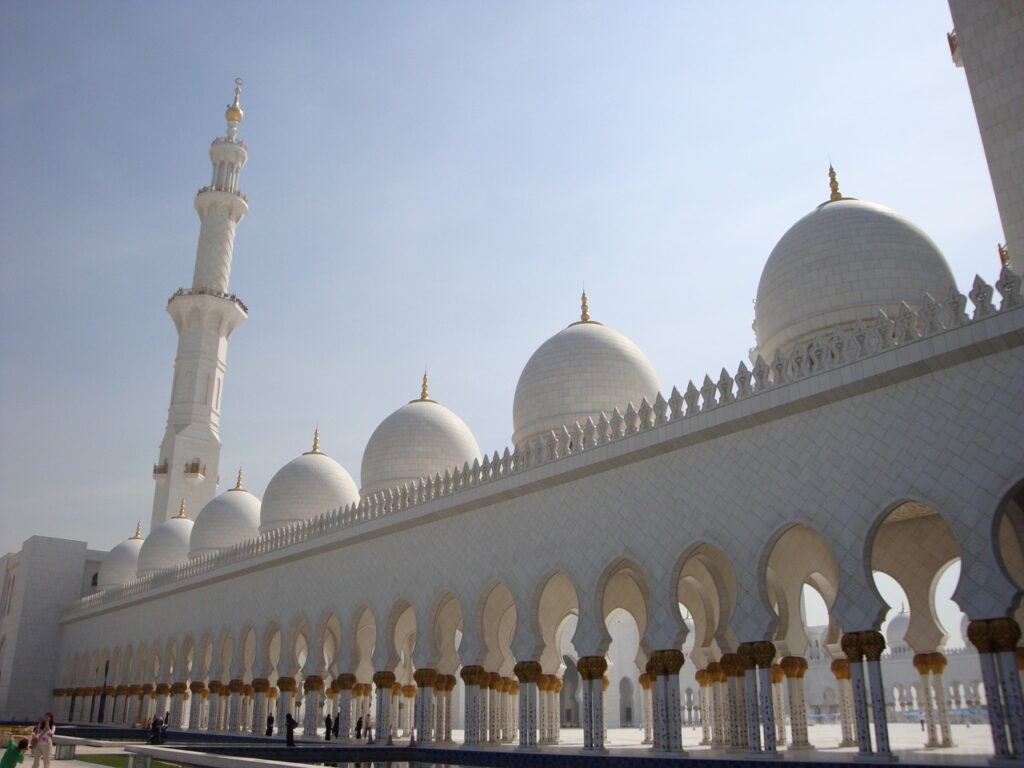 mosque, emirates, abu dhabi-2444661.jpg